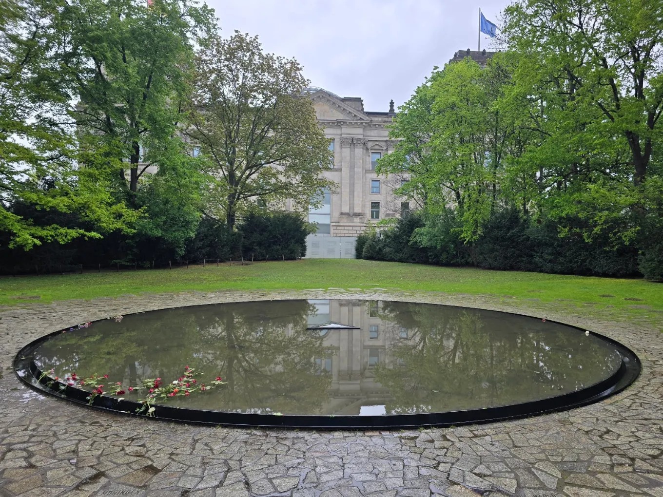 Roma and Sinti Memorial in Berlin